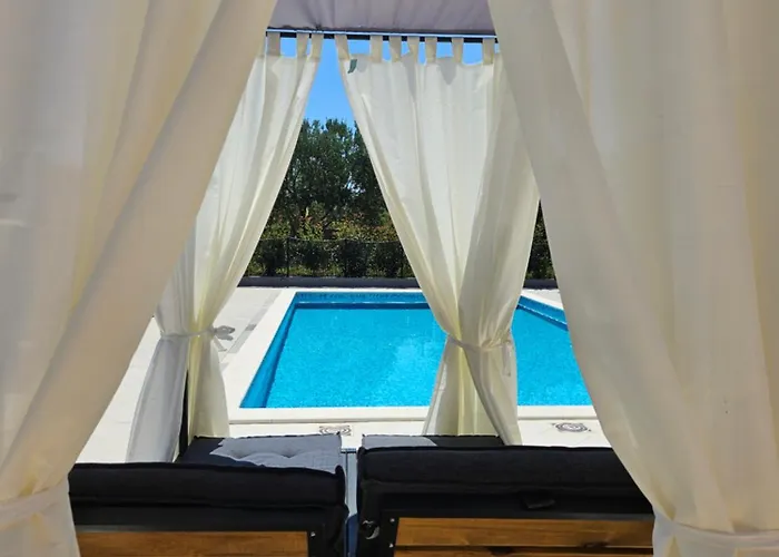 Matesic Apartman Ninski Stanovi