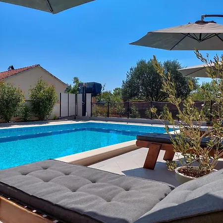 Apartment Matesic *